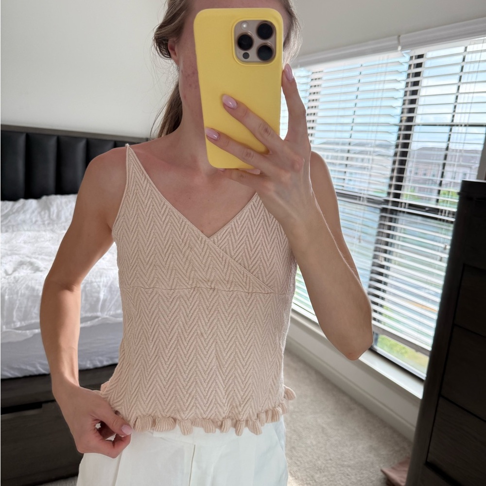 Women's Cream Sleeveless Top